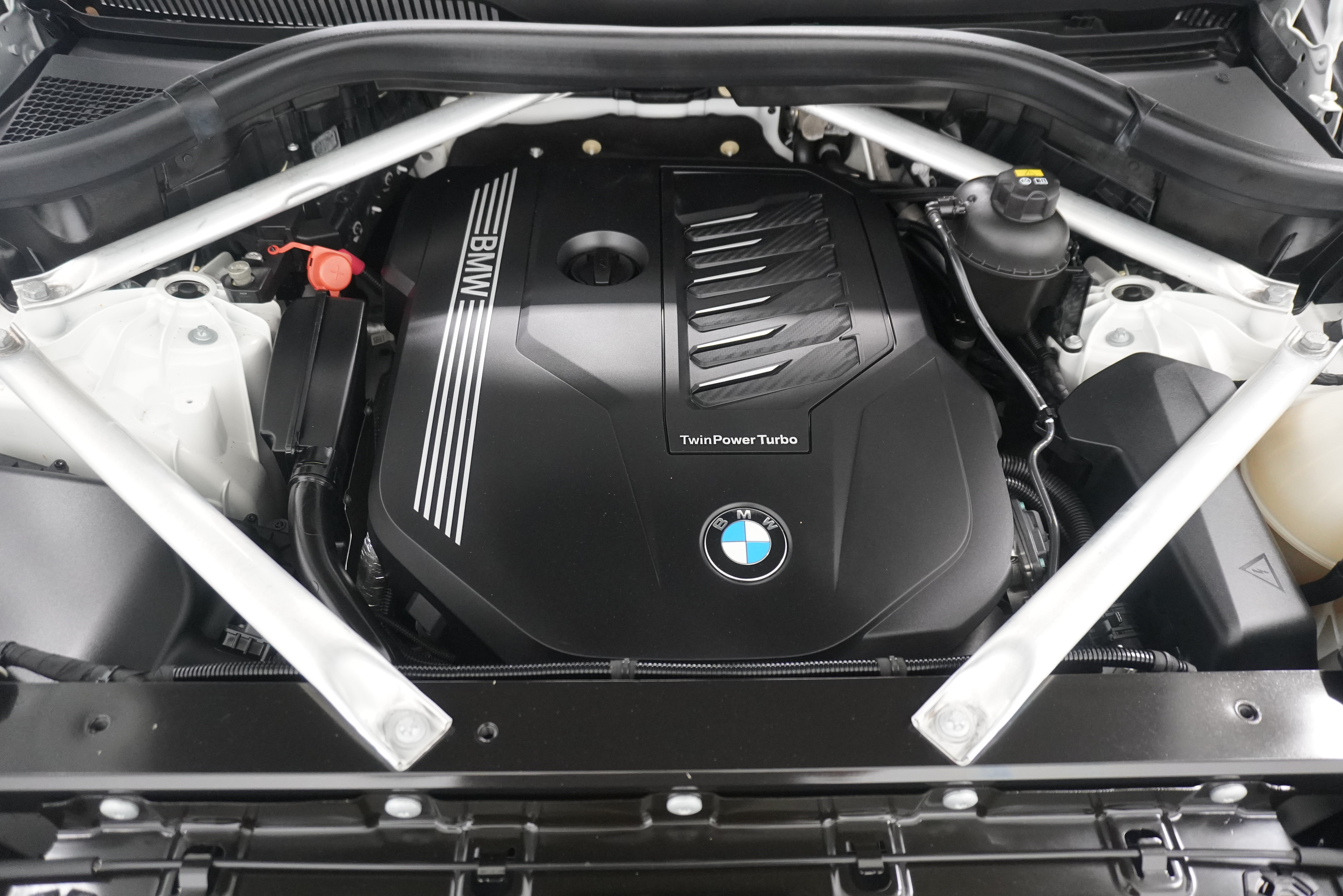 Used 2020 BMW X5 xDrive40i w/ M Sport Package AWD/4WD image 38