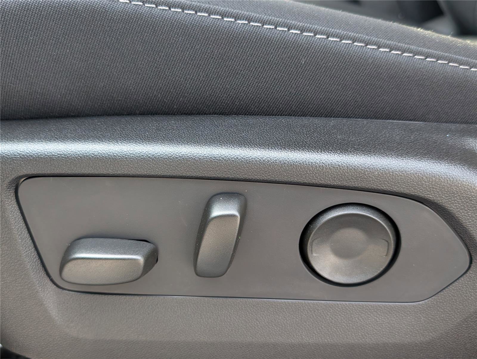 New 2026 Chevrolet Colorado LT w/ Advanced Trailering Package image 14