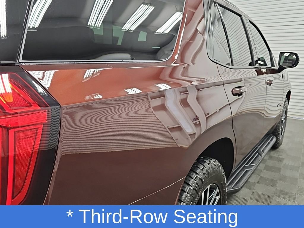 Used 2023 GMC Yukon AT4 w/ LPO, Floor Liner Package AWD/4WD image 11