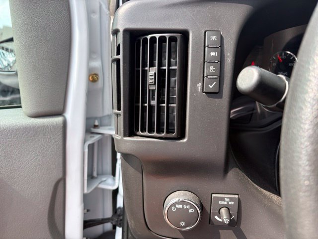 Used 2025 Chevrolet Express 2500 w/ Driver Convenience Package RWD image 31