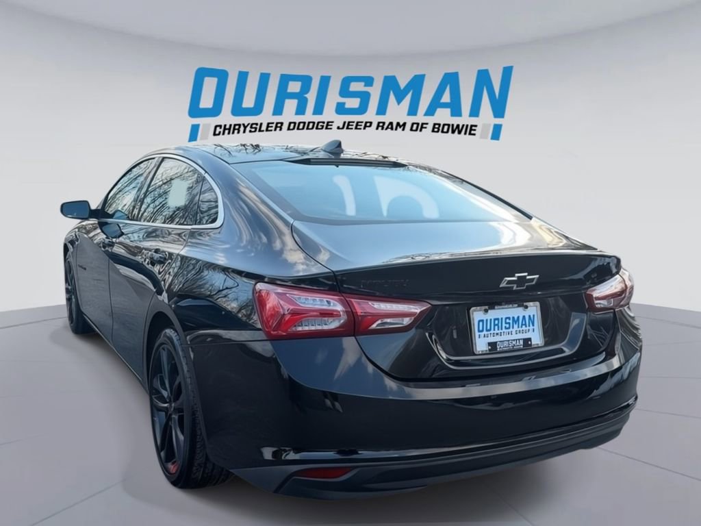 Used 2023 Chevrolet Malibu LT w/ Redline Edition image 4