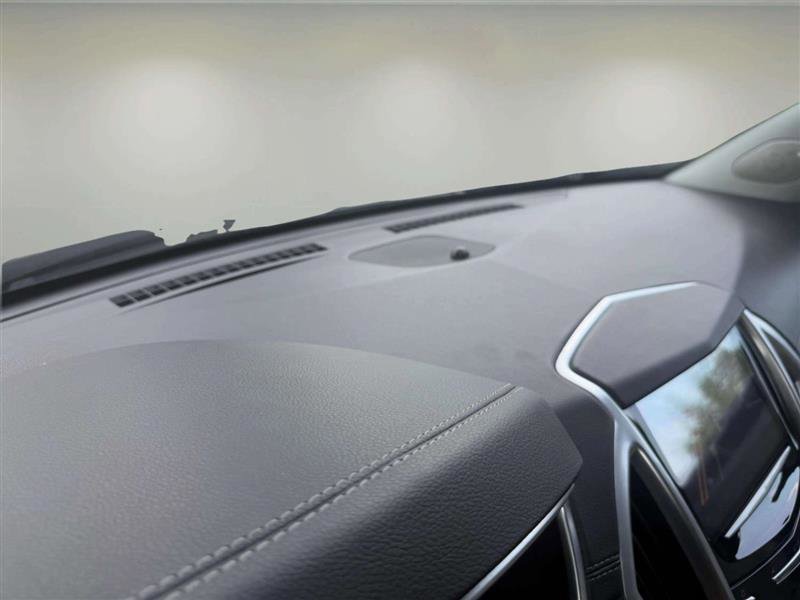 Used 2015 Cadillac SRX Luxury image 33