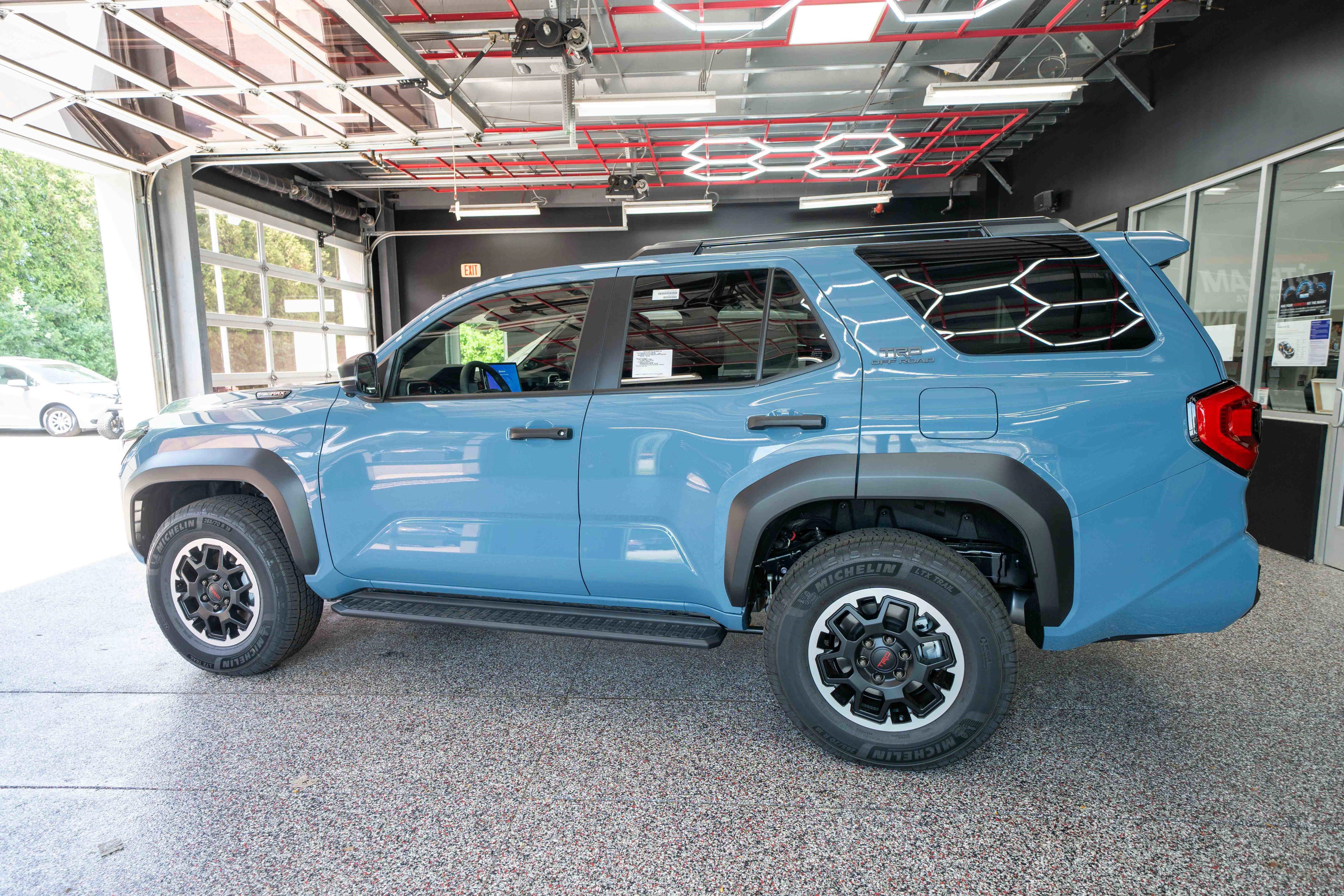New 2026 Toyota 4Runner TRD Off-Road Premium AWD/4WD image 2