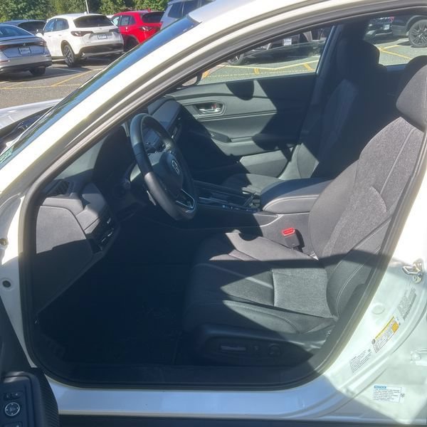 Used 2025 Honda Accord Sport image 20