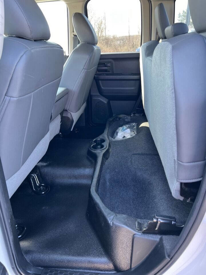 Used 2020 RAM 1500 Express image 17