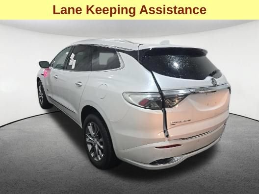 Used 2022 Buick Enclave Avenir w/ Avenir Technology Package AWD/4WD image 8