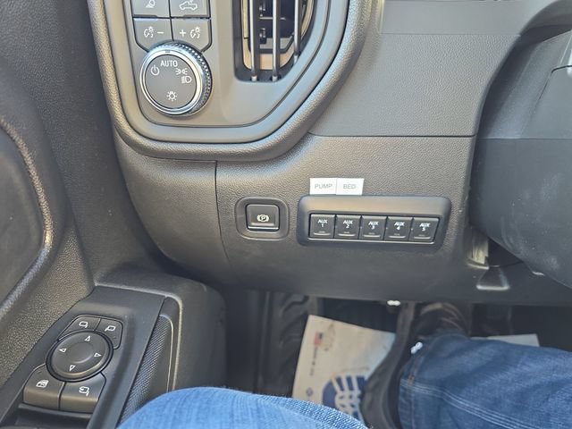 New 2026 GMC Sierra 3500 Pro w/ Convenience Package AWD/4WD image 18