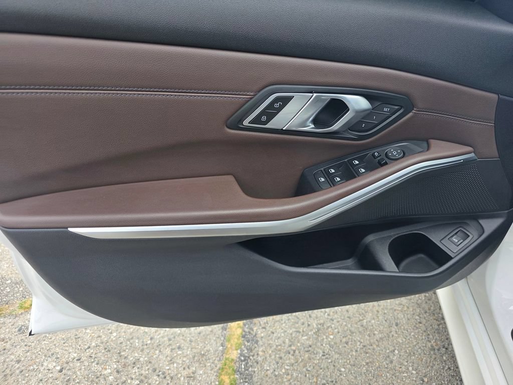 Used 2022 BMW M340i w/ Premium Package RWD image 13