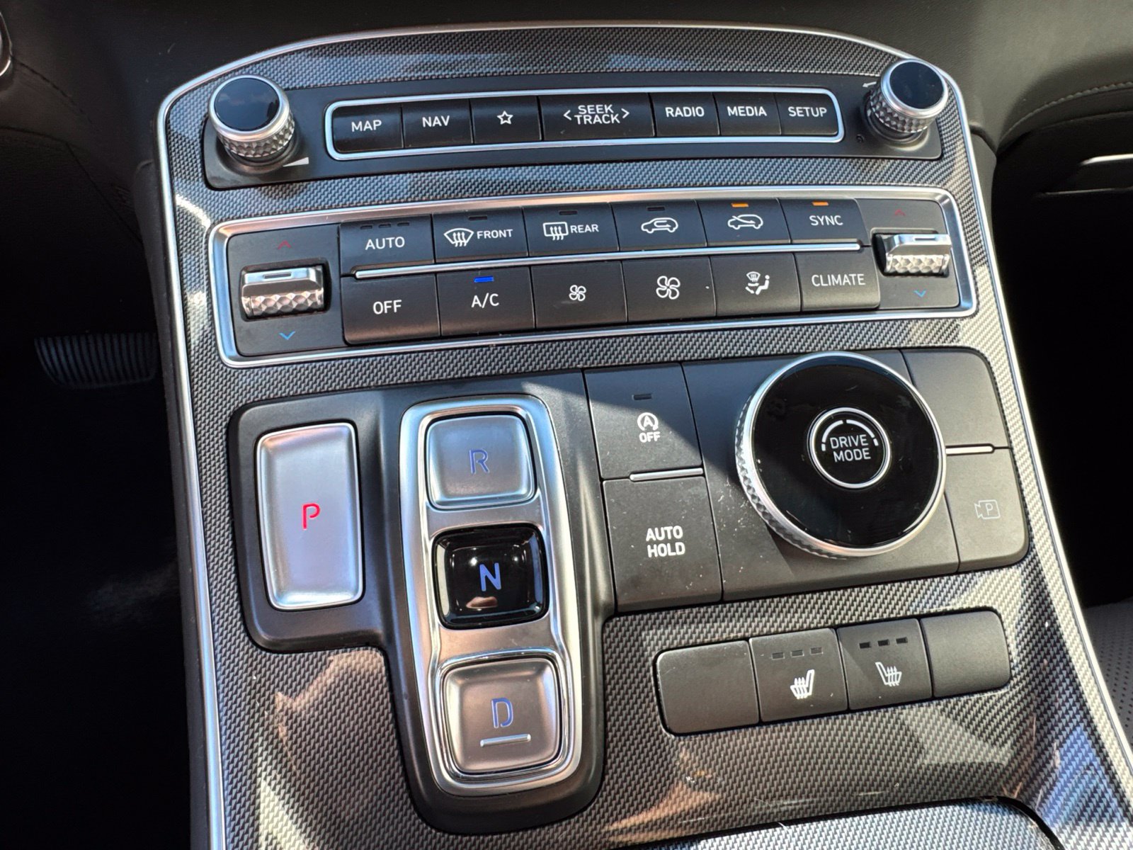 Used 2023 Hyundai Santa Fe SEL w/ Premium Package FWD image 25