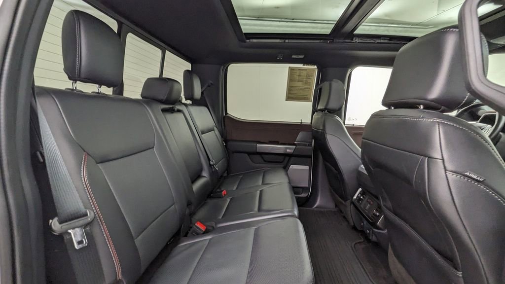 Certified 2022 Ford F150 Lariat w/ Equipment Group 502A High image 38