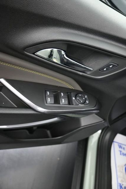 New 2026 Chevrolet Trax ACTIV w/ Sunroof Package FWD image 11