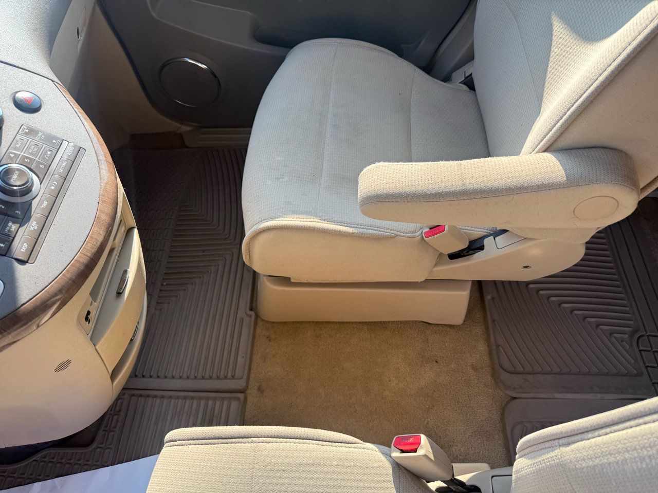 Used 2009 Nissan Quest S w/ Drivers Pkg image 21