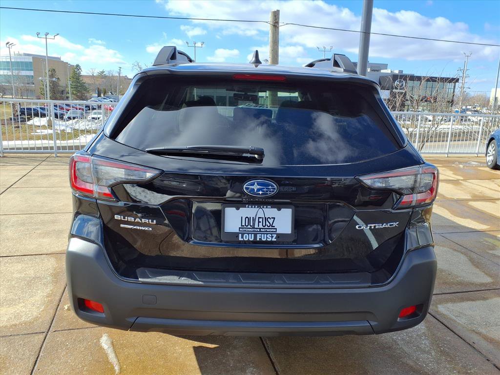 Used 2025 Subaru Outback Premium w/ Popular Package #1A image 22