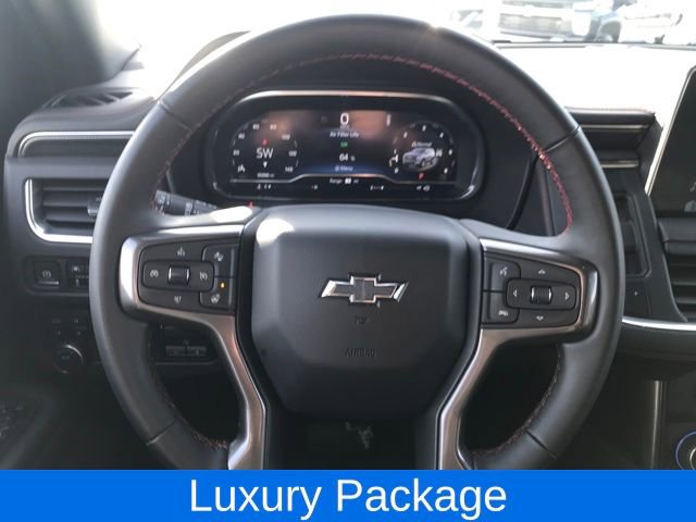 Used 2024 Chevrolet Suburban RST w/ Luxury Package image 8