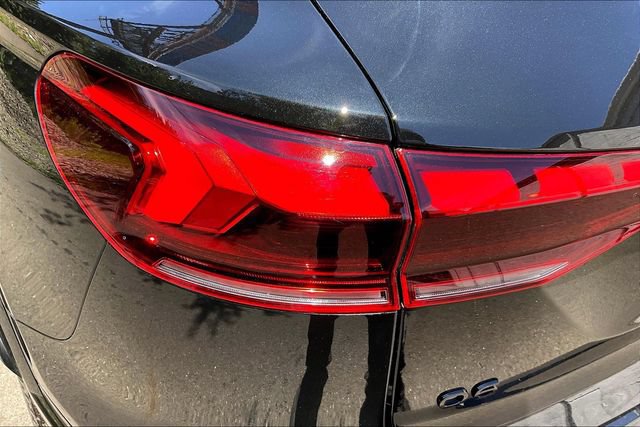 Certified 2025 Audi Q6 e-tron Prestige w/ Black Warm Weather Package AWD/4WD image 29