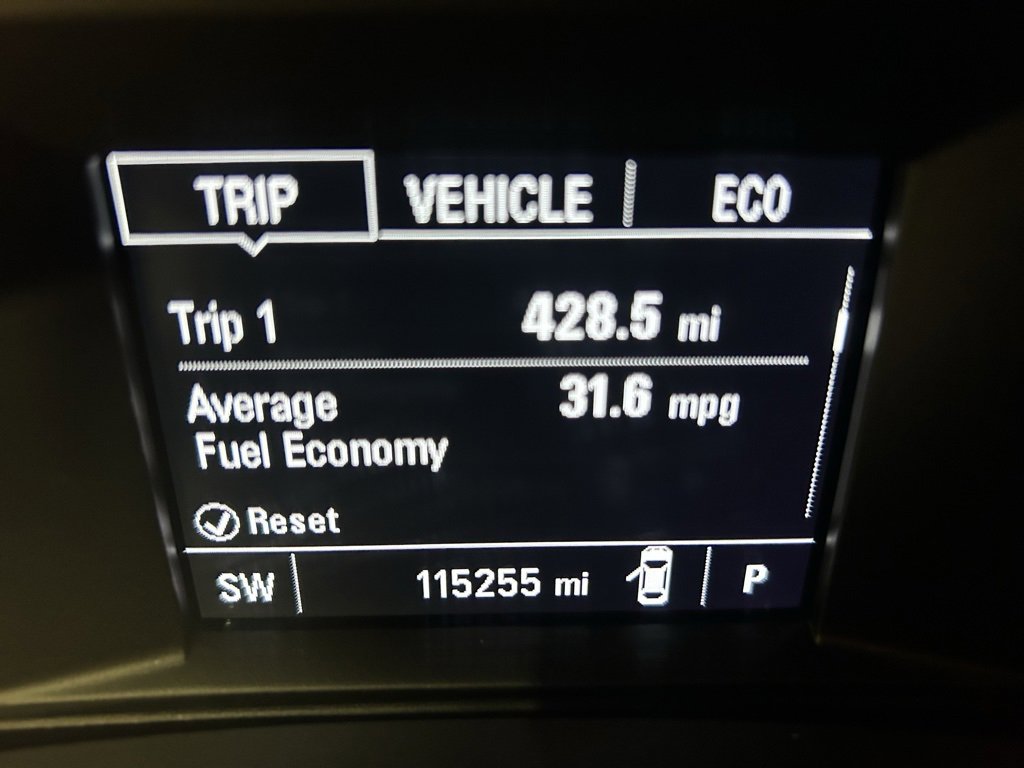 Used 2017 Chevrolet Malibu LT image 19