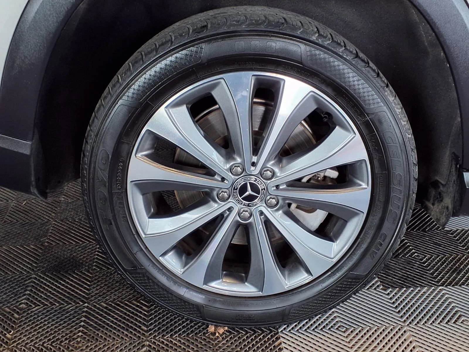 Used 2020 Mercedes-Benz GLE 450 4MATIC image 9