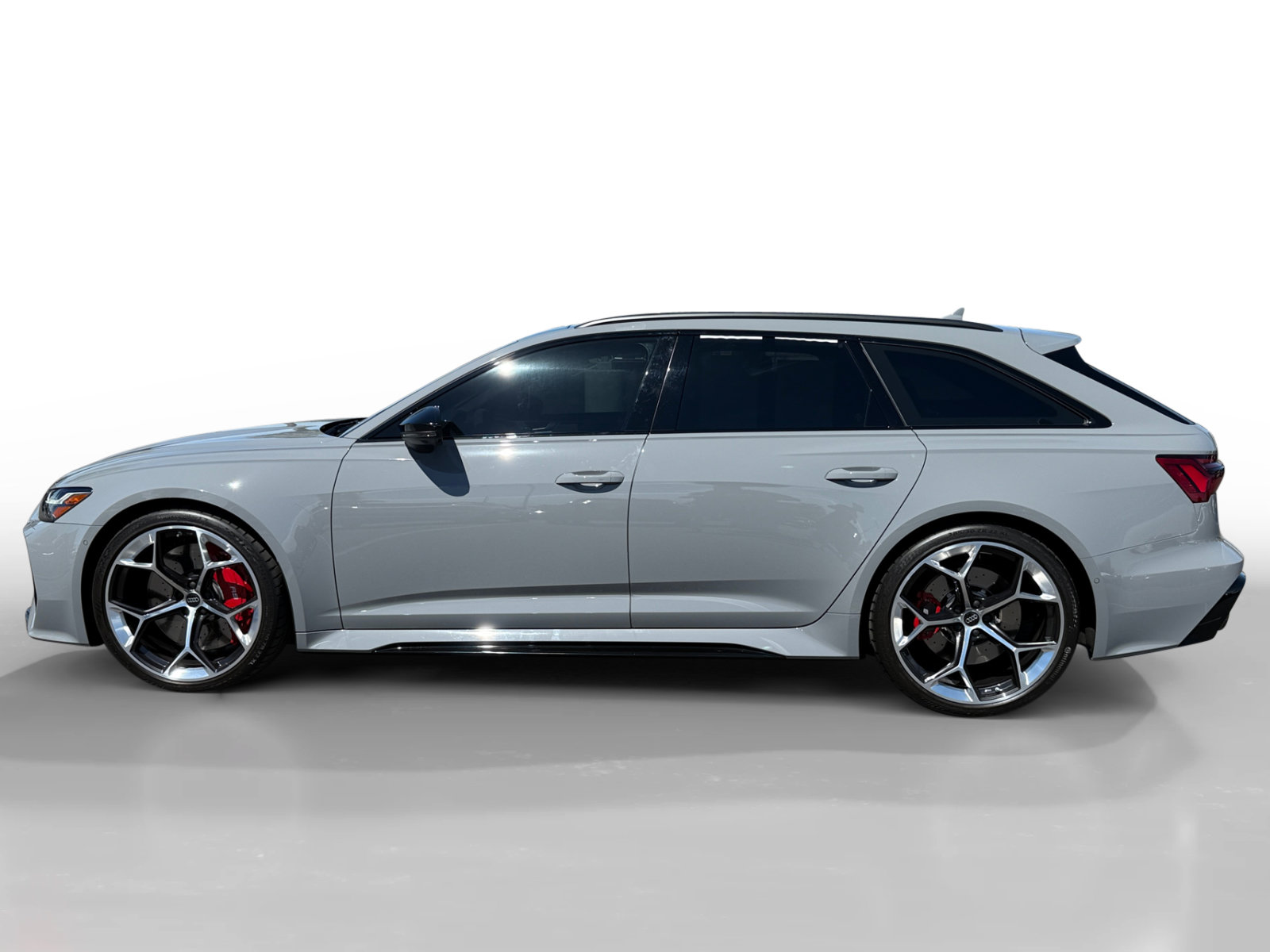 Used 2025 Audi RS 6 performance AWD/4WD image 2