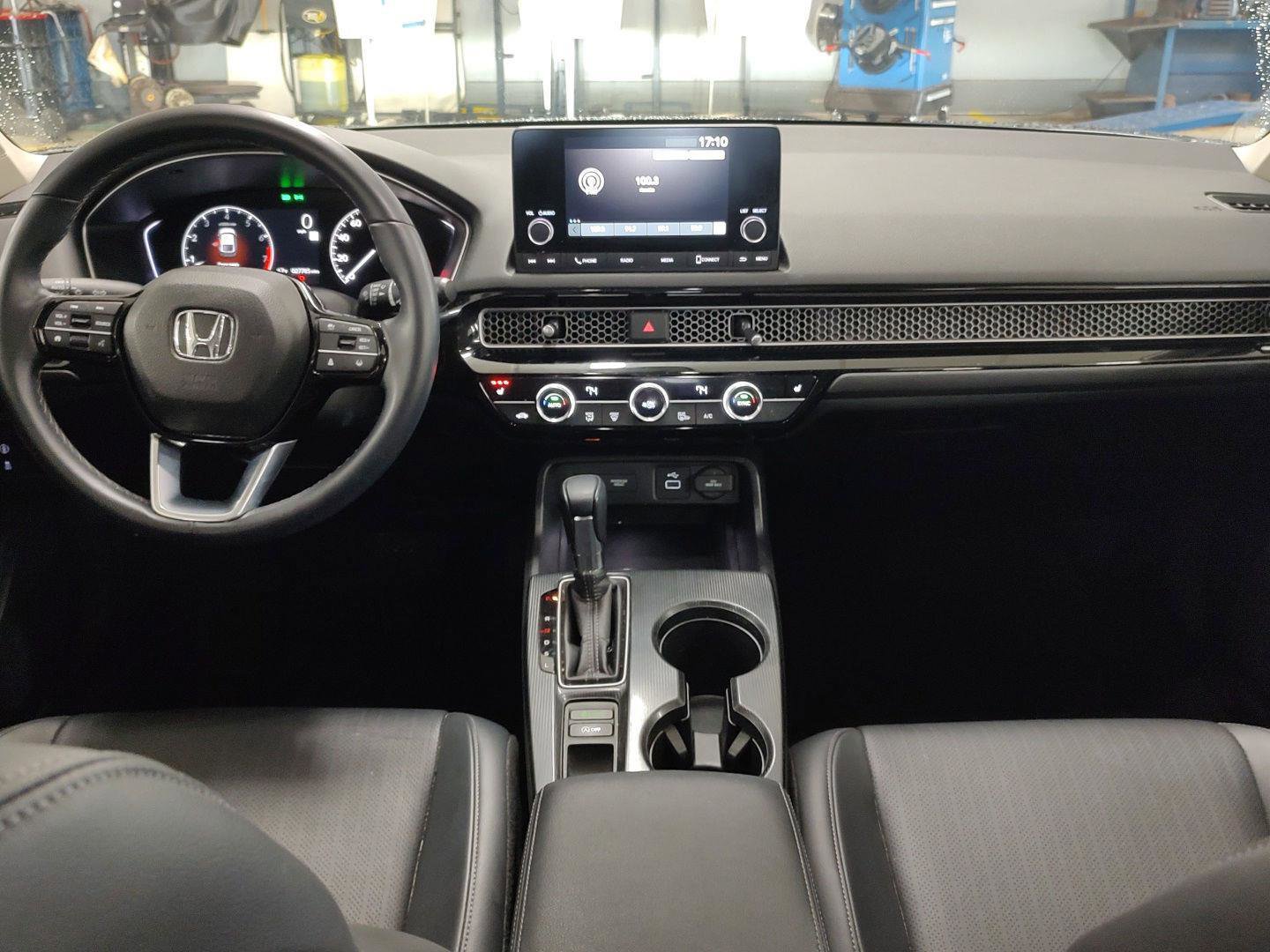 Certified 2024 Honda Civic EX-L image 17