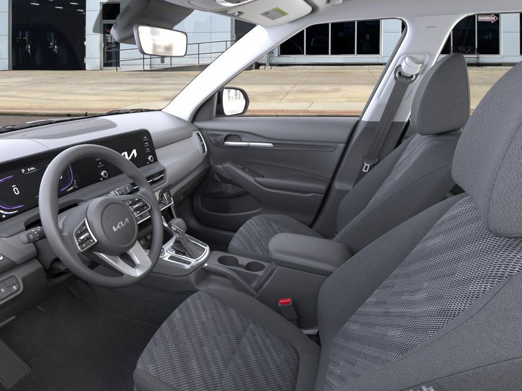 New 2026 Kia Seltos LX image 17