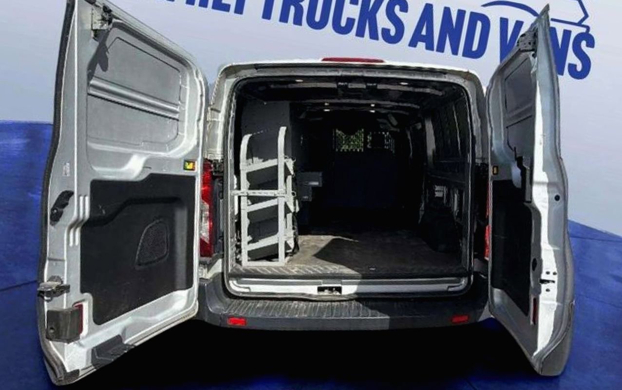 Used 2020 Ford Transit 250 Low Roof AWD image 20