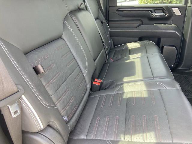 Used 2024 GMC Sierra 2500 AT4X AWD/4WD image 23