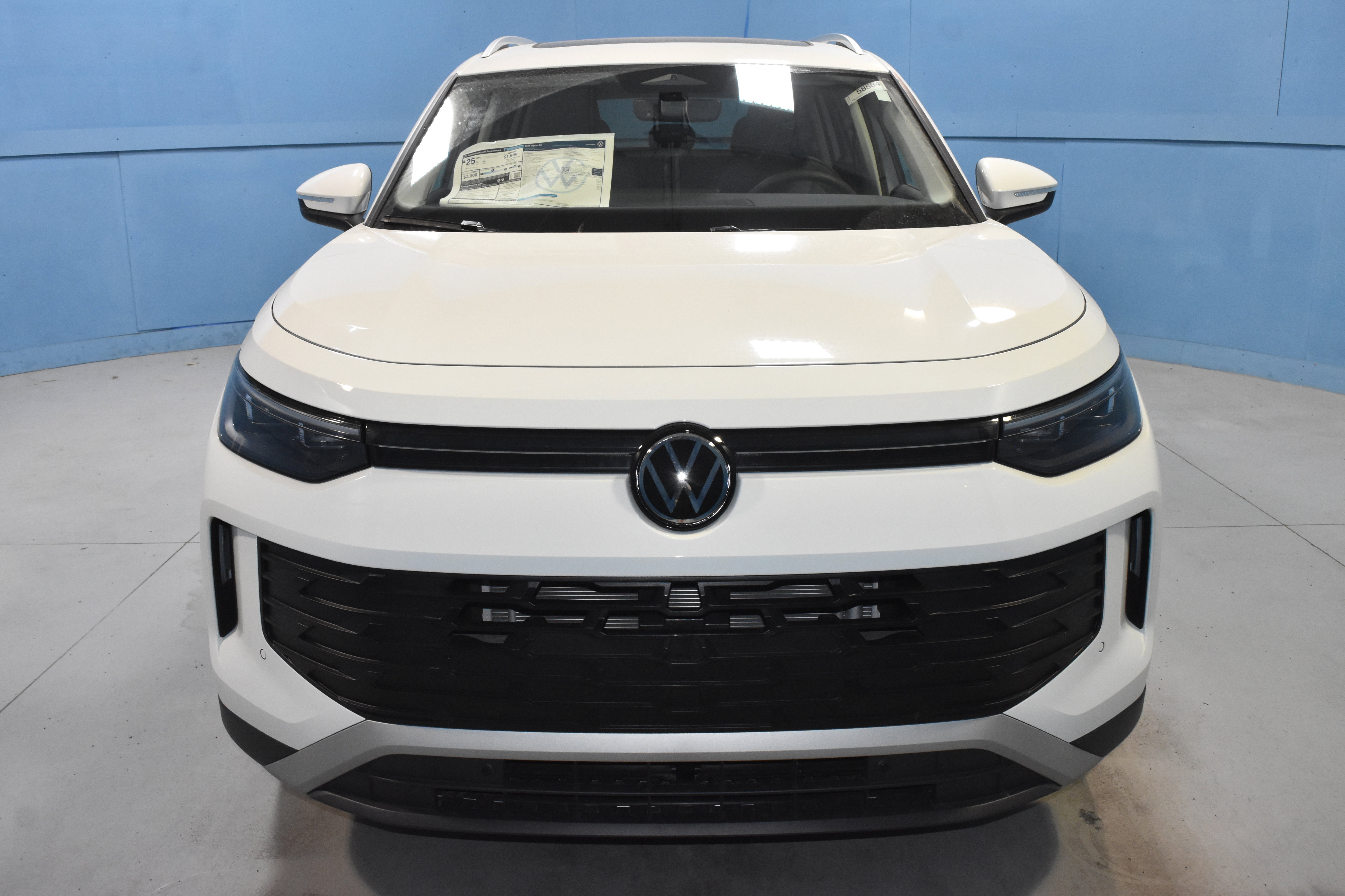 New 2026 Volkswagen Tiguan SE AWD/4WD image 19