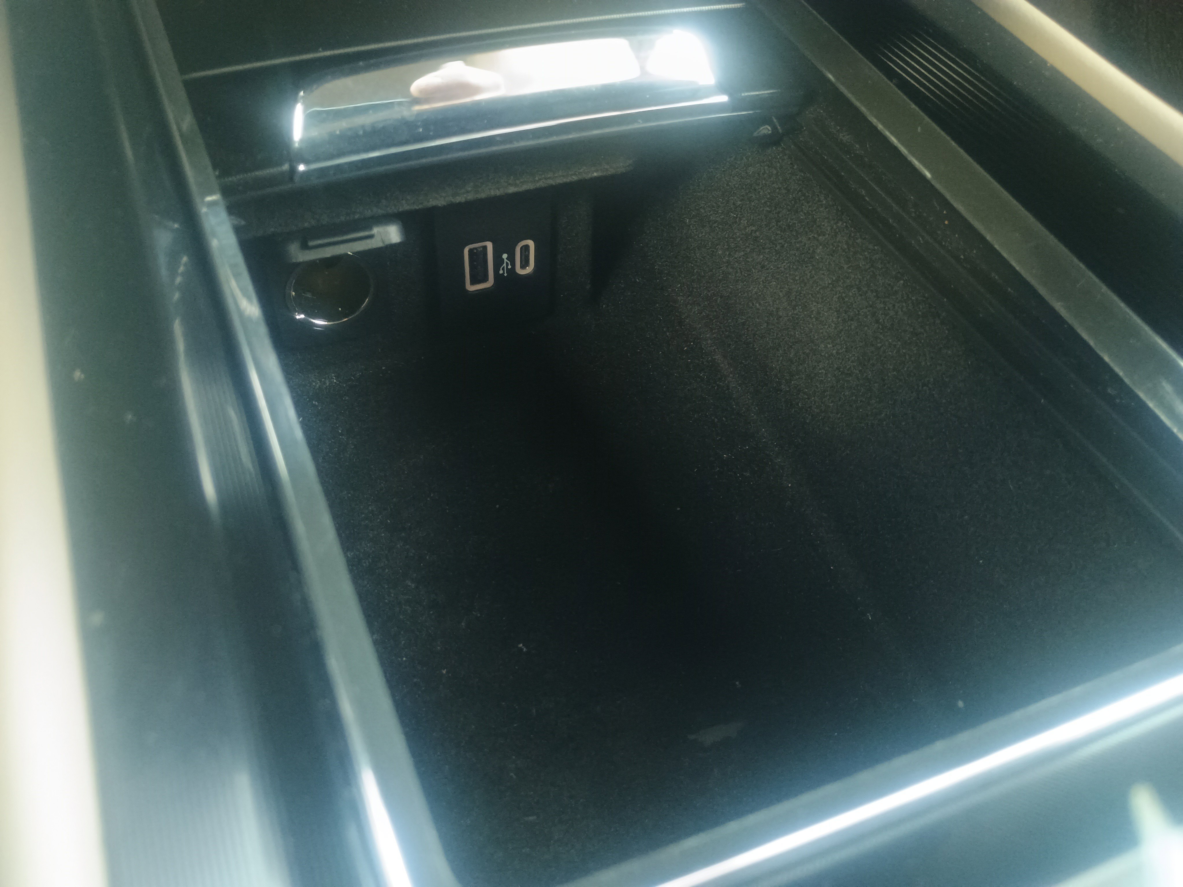 Used 2022 Lincoln Corsair AWD w/ Equipment Group 101A image 26