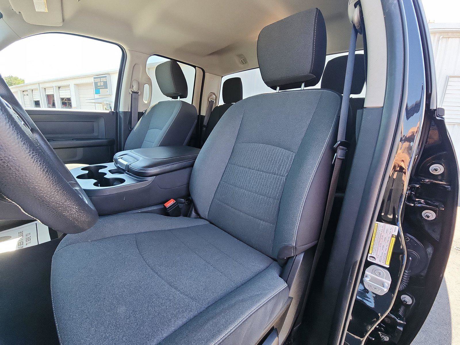 Used 2022 RAM 1500 Tradesman w/ Tradesman SXT Package RWD image 21