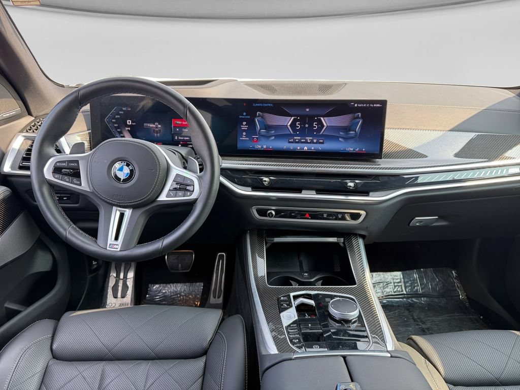 Used 2026 BMW X5 M60i AWD/4WD image 24