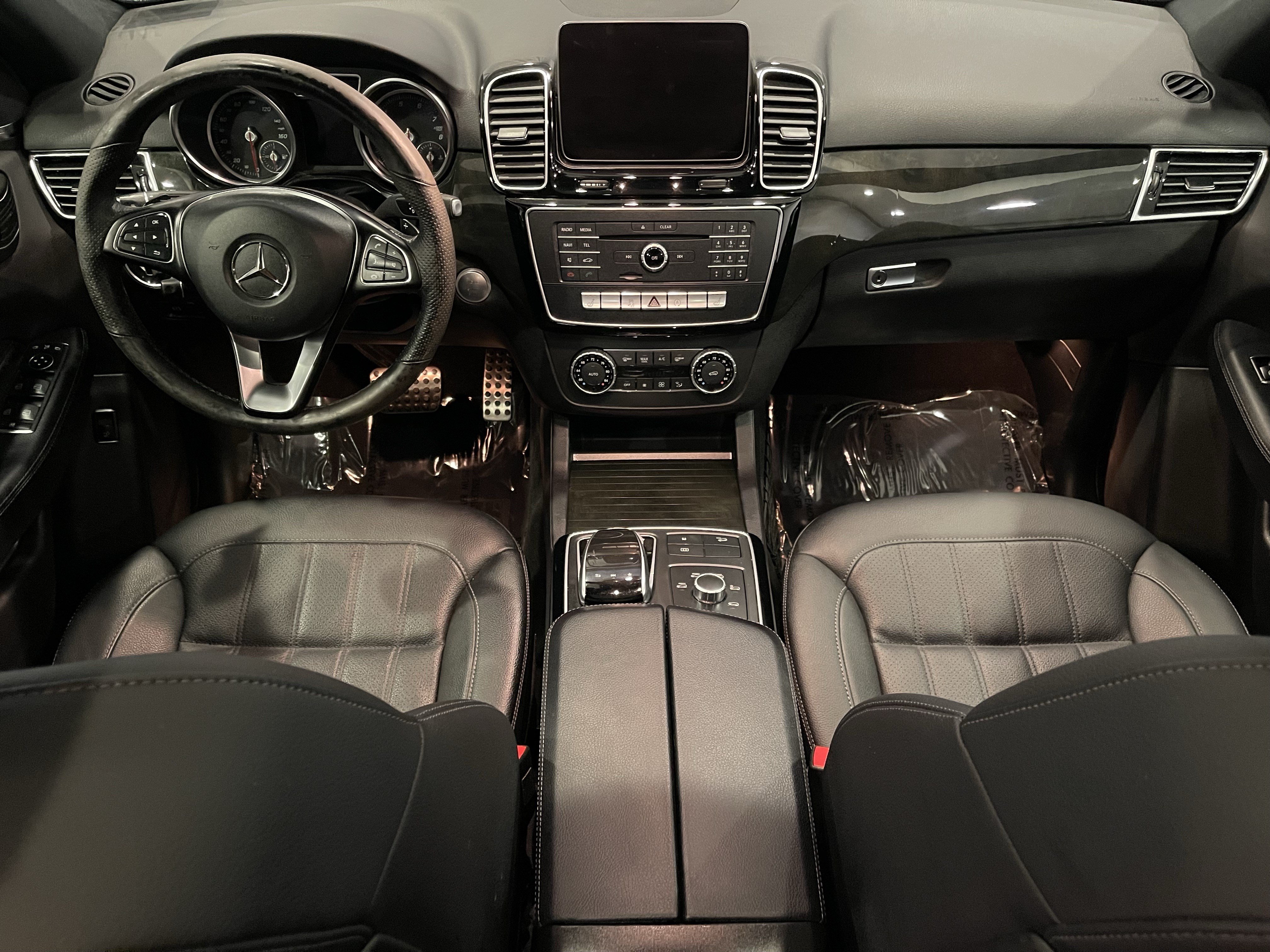 Used 2019 Mercedes-Benz GLE 400 4MATIC image 16