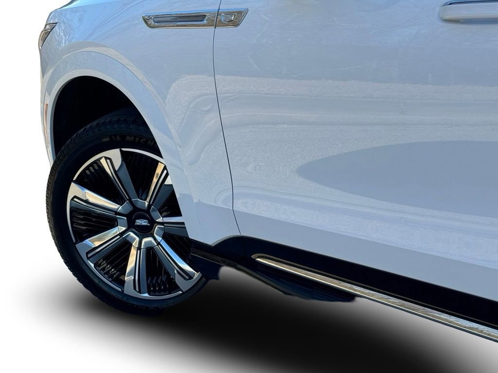 New 2025 Cadillac Escalade IQ Luxury 2 image 8