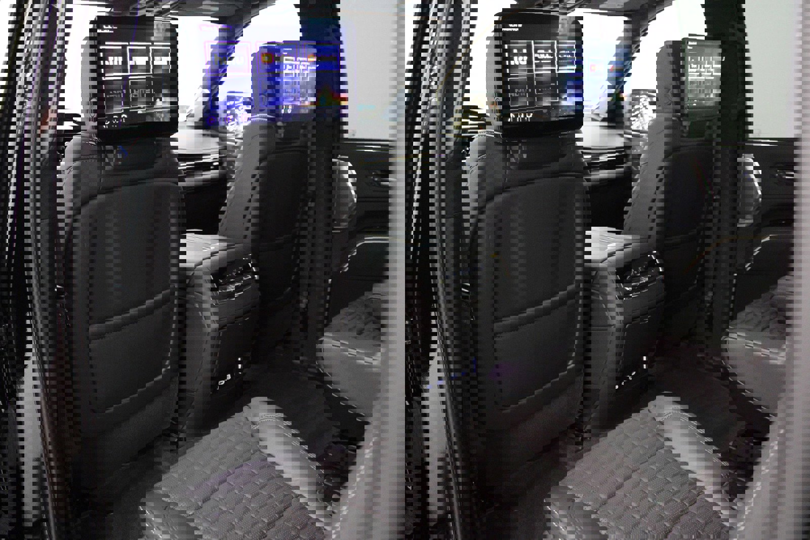 Certified 2023 Cadillac Escalade ESV V image 56