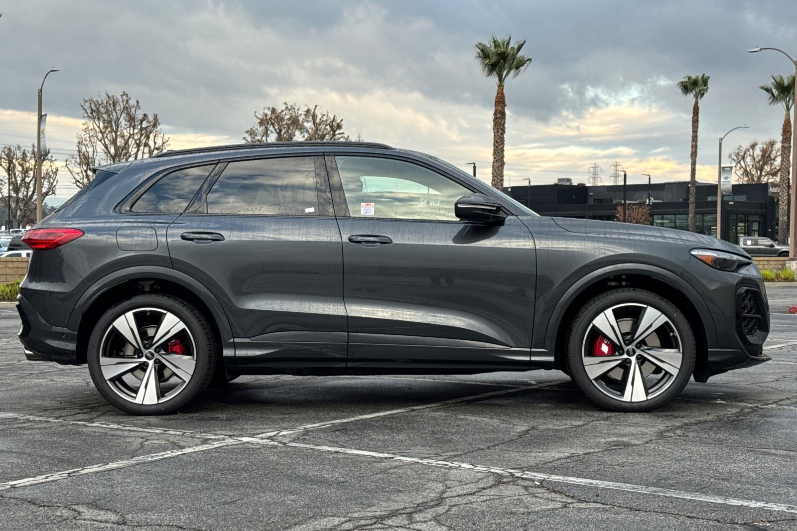 New 2025 Audi SQ5 Premium Plus image 3