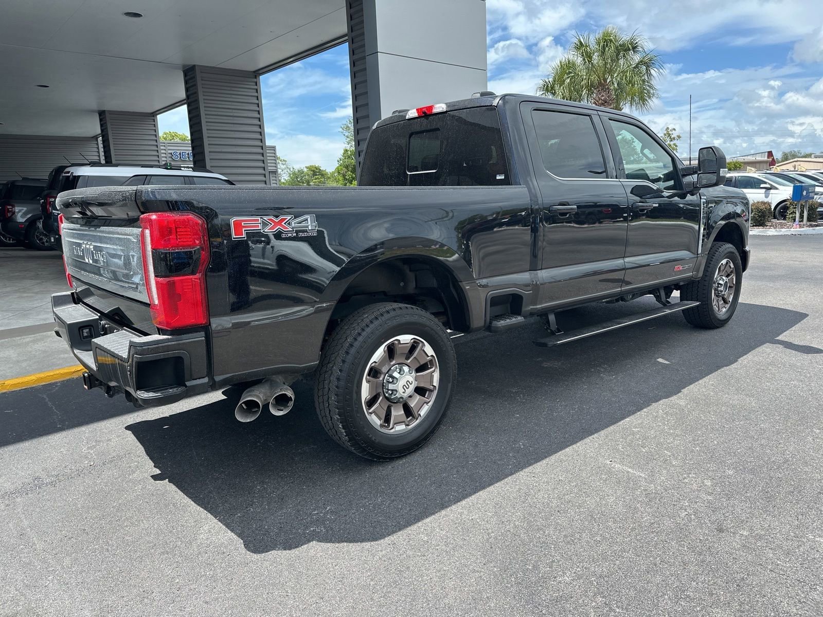 Used 2025 Ford F250 King Ranch AWD/4WD image 4