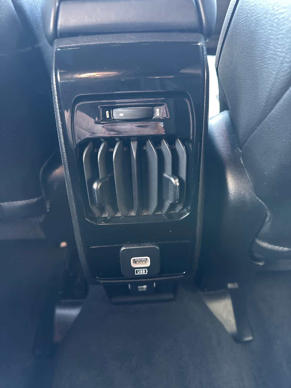 Used 2023 Jeep Compass Trailhawk image 29