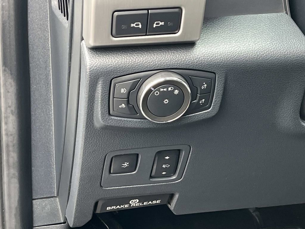 Used 2022 Ford F250 Platinum image 27