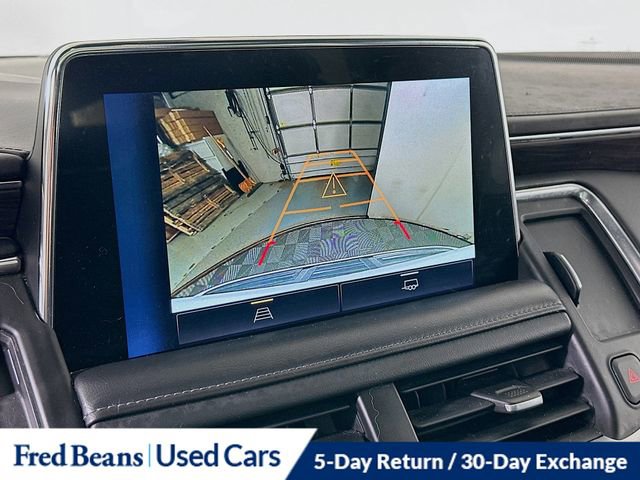 Used 2022 Chevrolet Suburban Z71 image 16