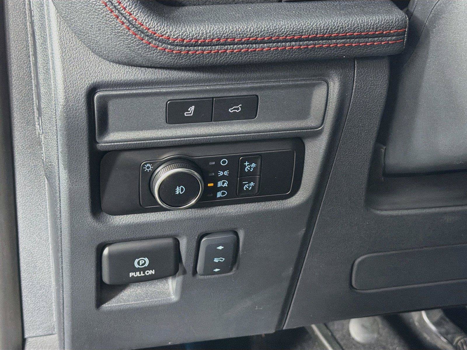 Used 2024 Ford Expedition Limited AWD/4WD image 17