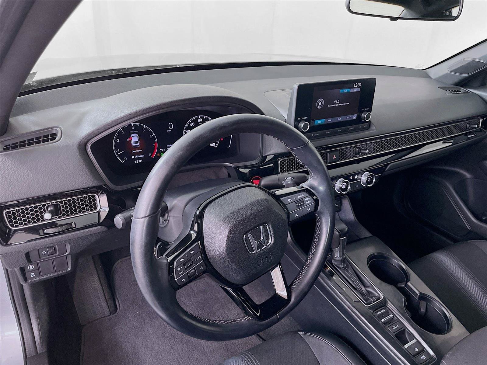 Used 2023 Honda Civic Sport image 11