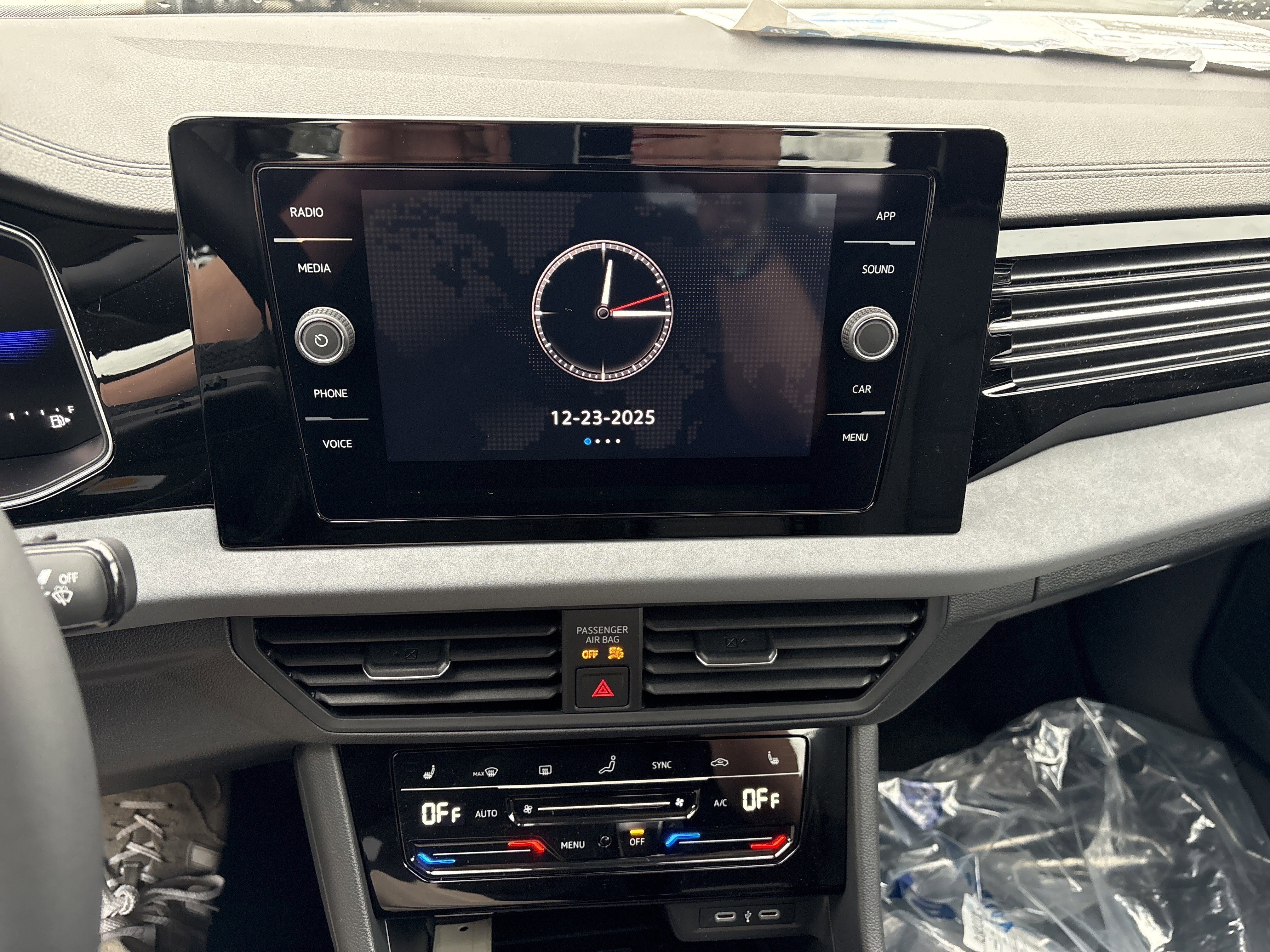 New 2026 Volkswagen Jetta SE image 21