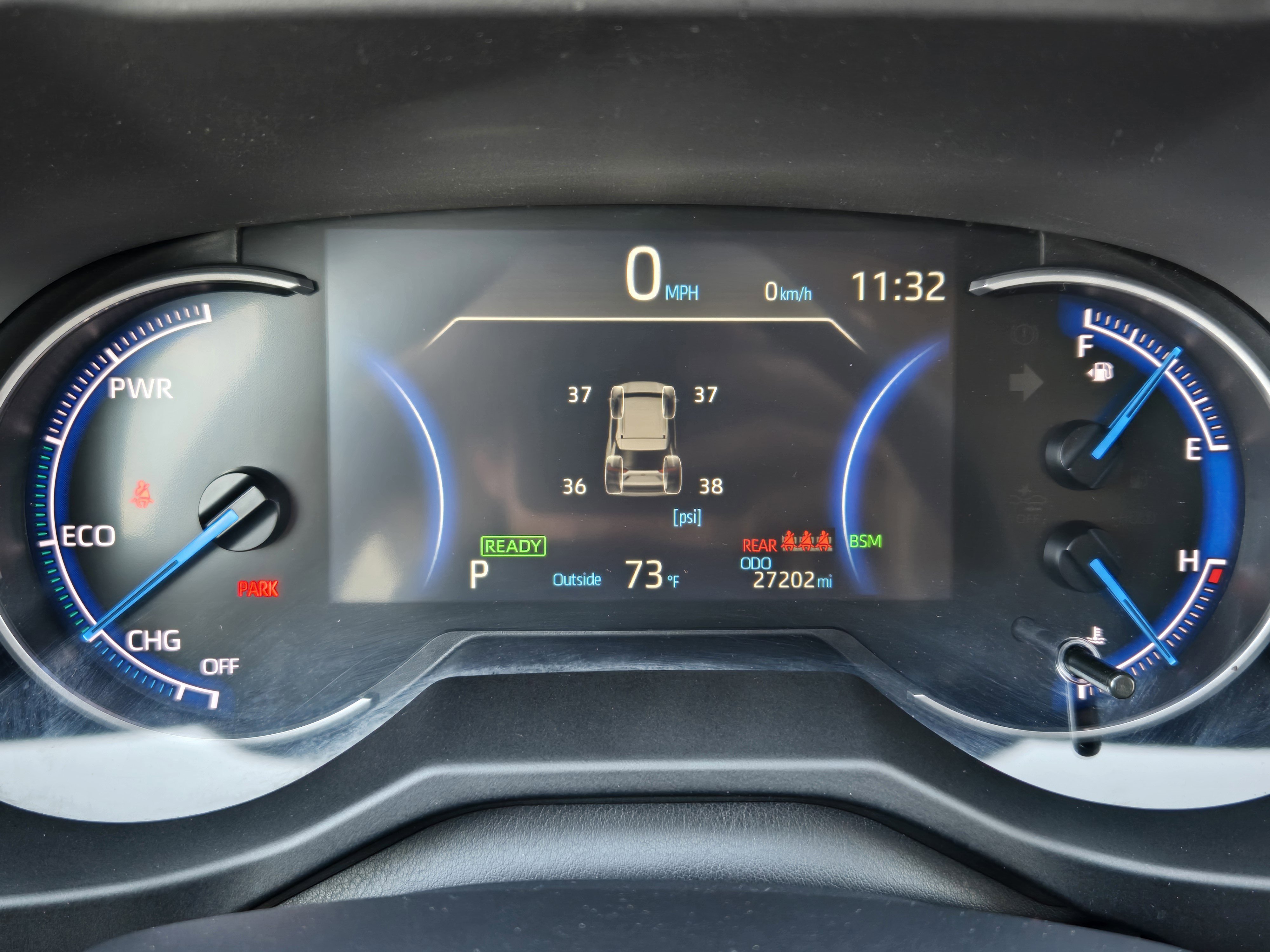 Used 2024 Toyota RAV4 XLE w/ Convenience Package image 20