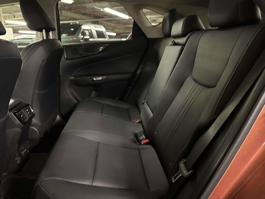 Used 2025 Lexus NX 250 AWD w/ Accessory Package (2T) image 15