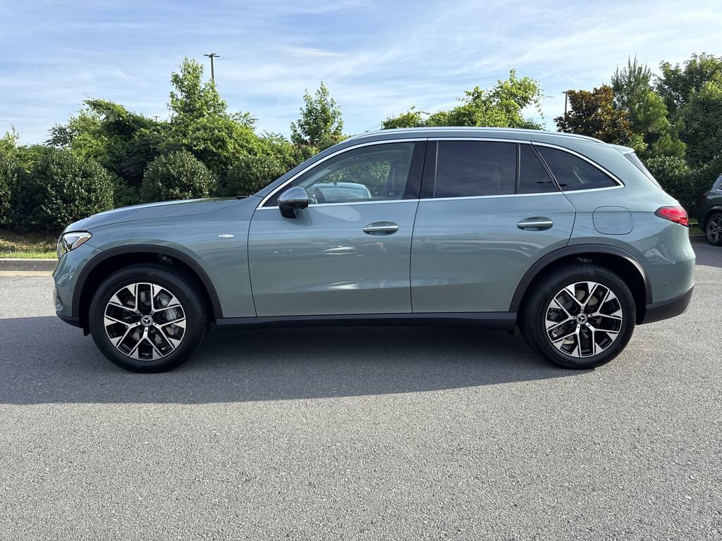 New 2025 Mercedes-Benz GLC 350e 4MATIC image 6