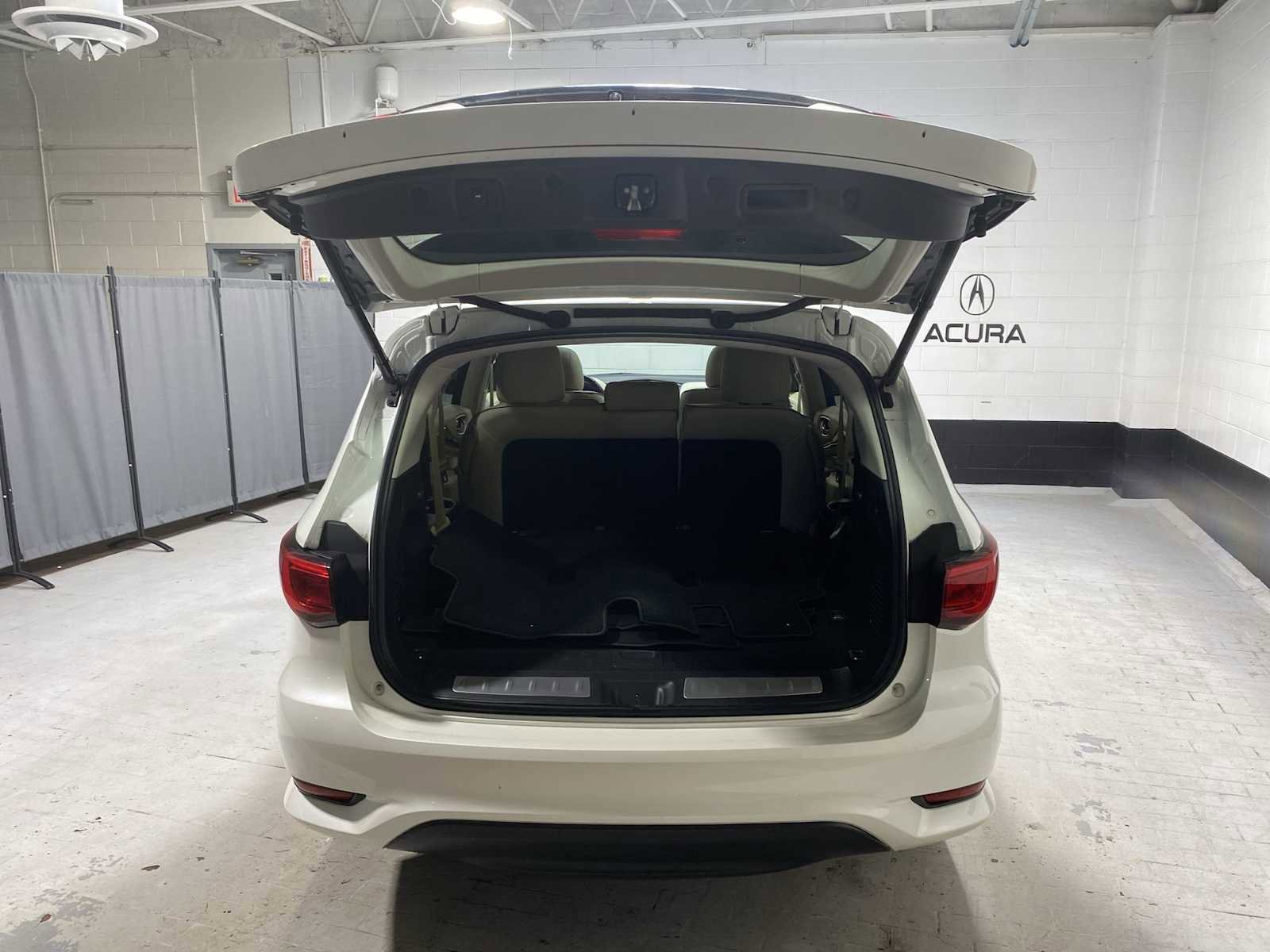 Used 2020 INFINITI QX60 Pure image 19