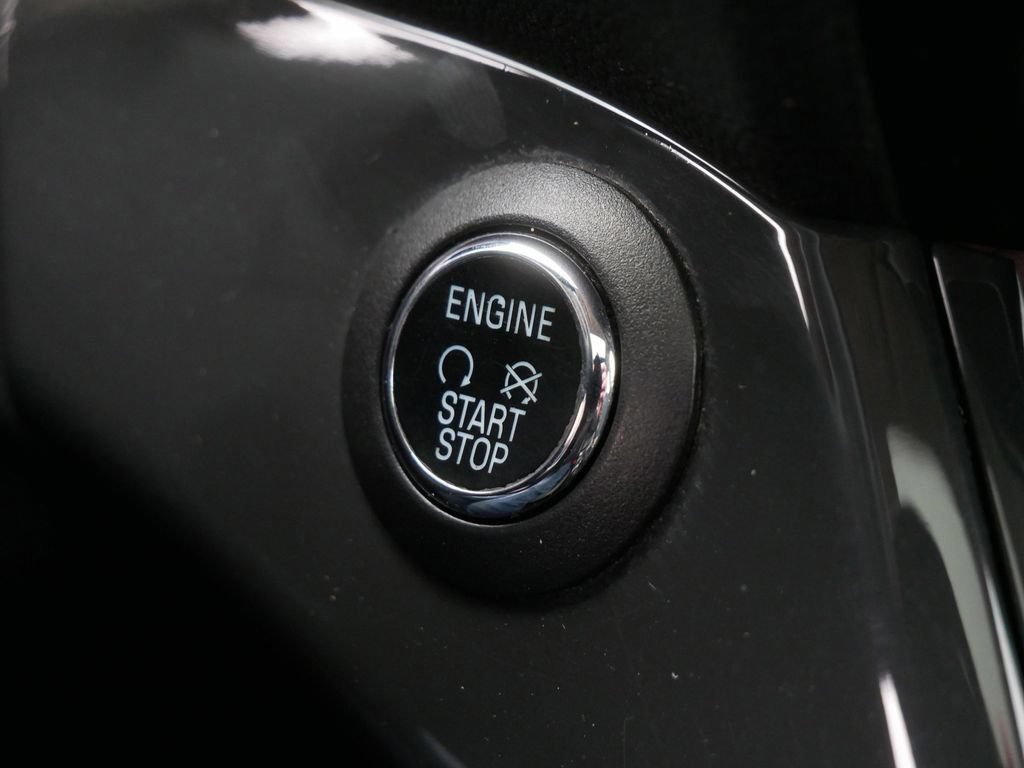 Used 2014 Ford Escape Titanium w/ Equipment Group 401A AWD/4WD image 23