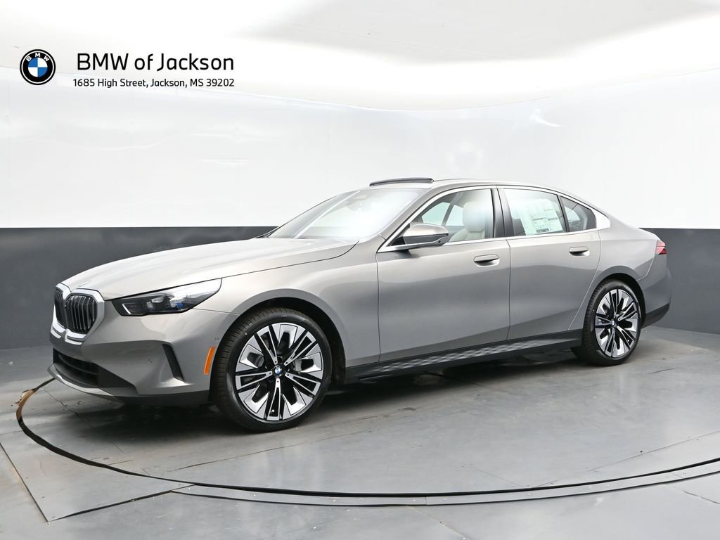 New 2026 BMW 530i xDrive w/ Premium Package AWD/4WD image 3