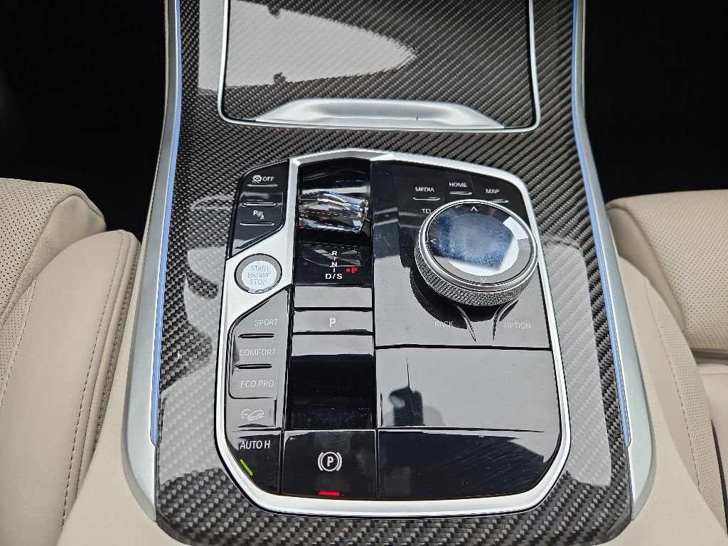 Used 2024 BMW X5 M60i AWD/4WD image 28