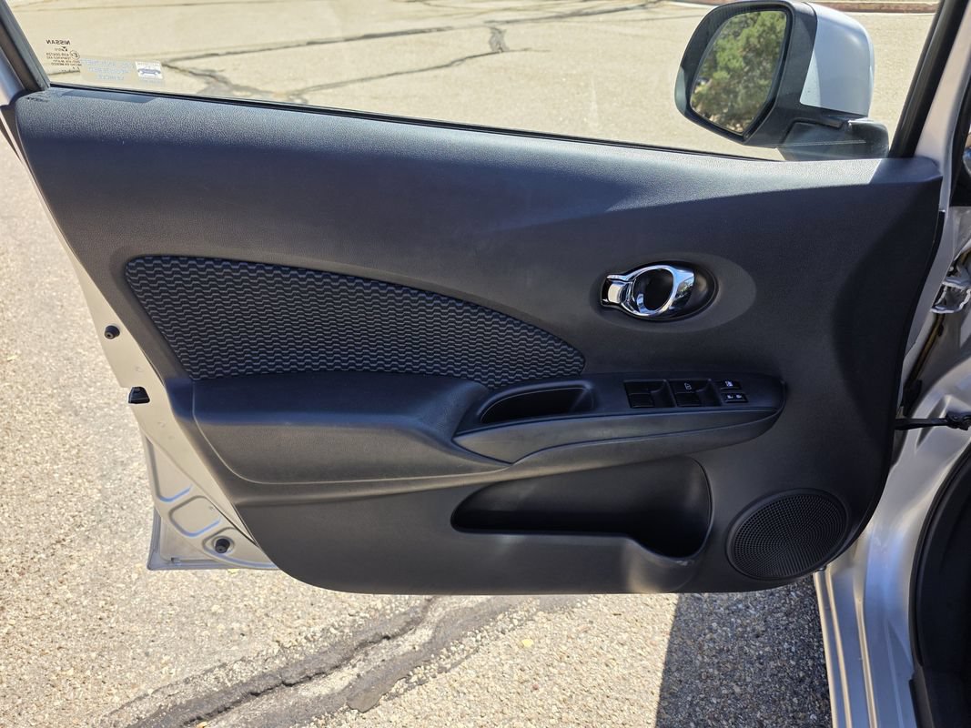 Used 2014 Nissan Versa Note SV FWD image 13