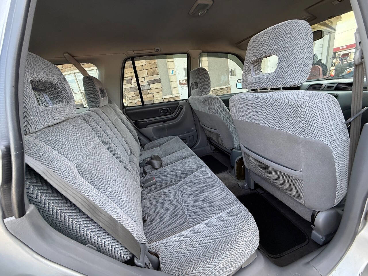 Used 1998 Honda CR-V EX image 10